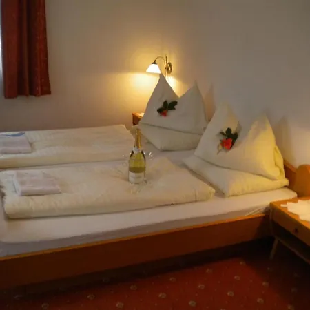 Koenighaus * Sankt Michael im Lungau